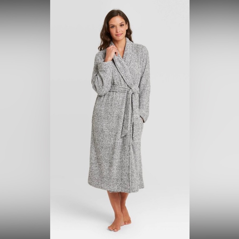 Stars Above Cozy Chenille Robe